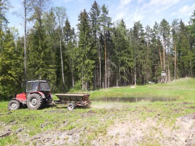 Prace rolne- fot. Nadleśnictwo Augustów